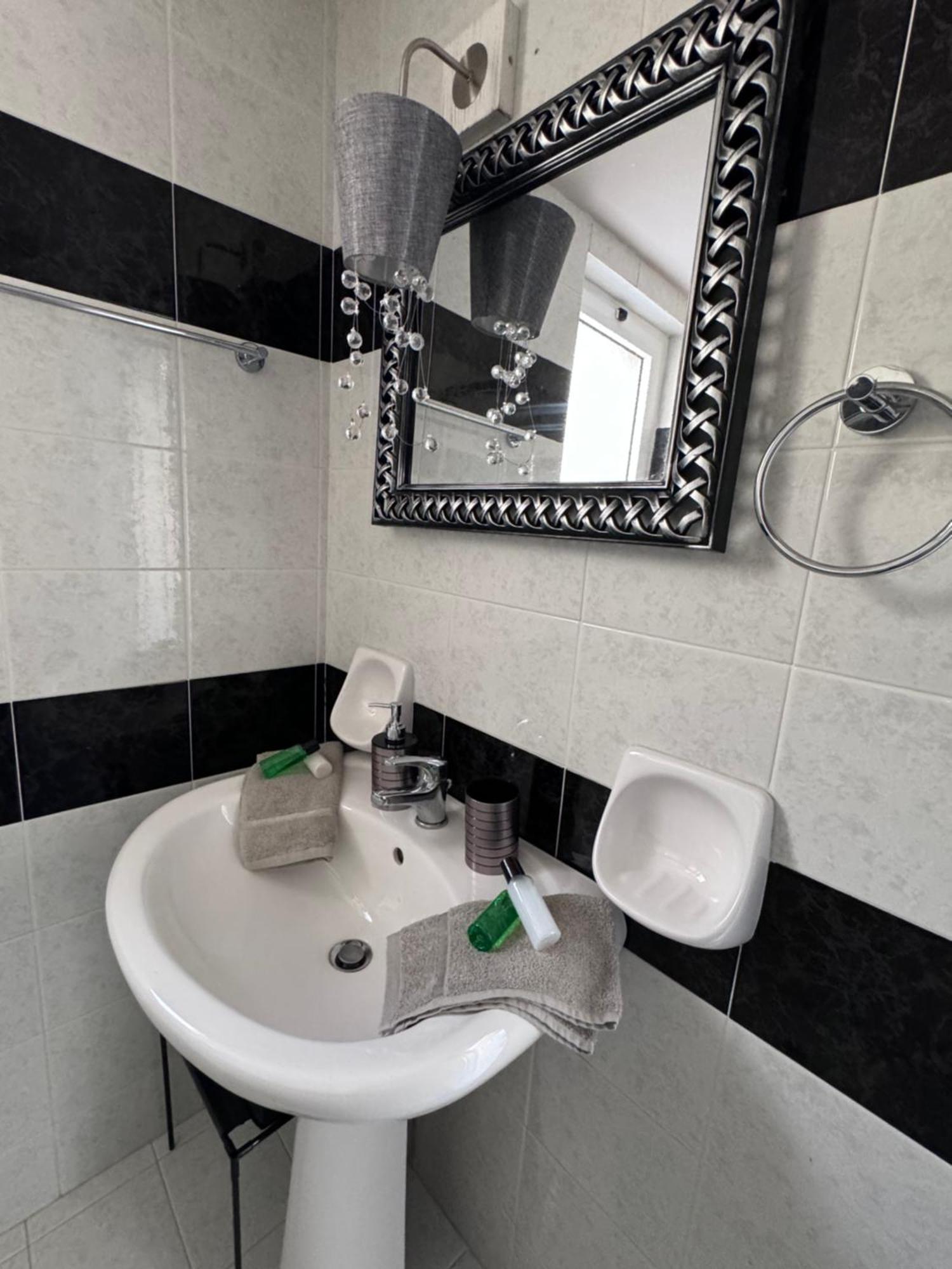 Golden View Apartment Agia Pelagia Exterior foto