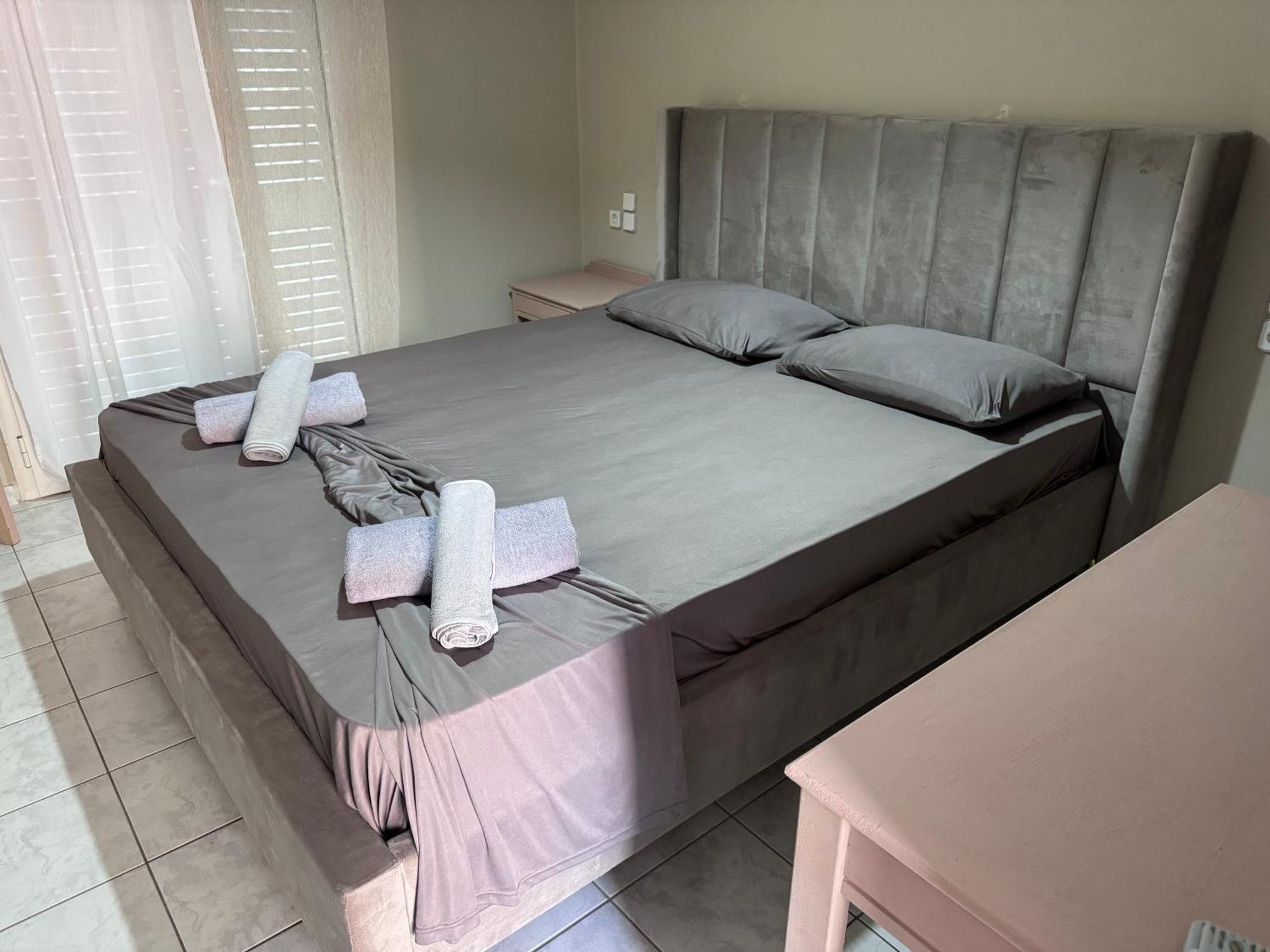 Golden View Apartment Agia Pelagia Exterior foto