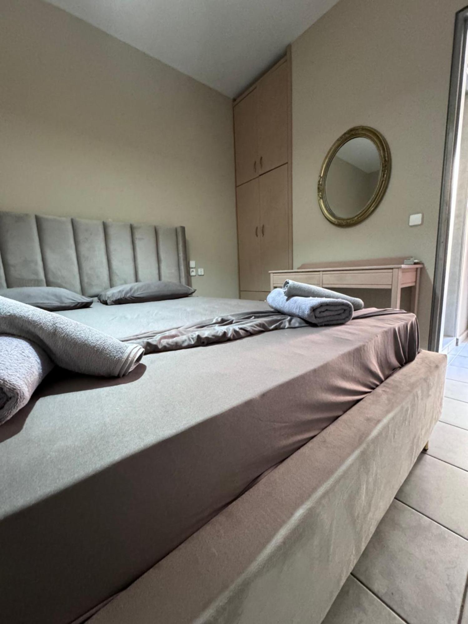 Golden View Apartment Agia Pelagia Exterior foto